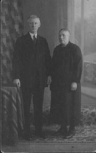 Jan Slok en Alida Geertruida Kroesbergen gefotografeerd omstreeks 1925